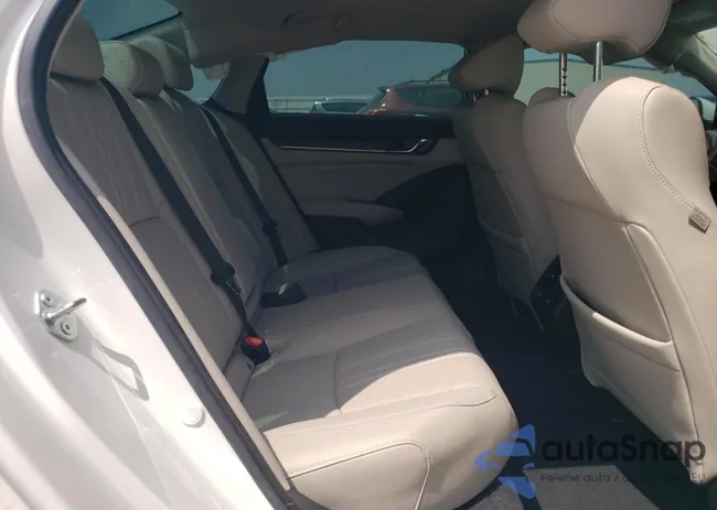 1HGCV3F54NA013372: 50123454