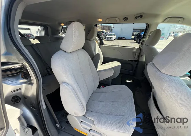 5TDJK3DCXBS013973: 52392844