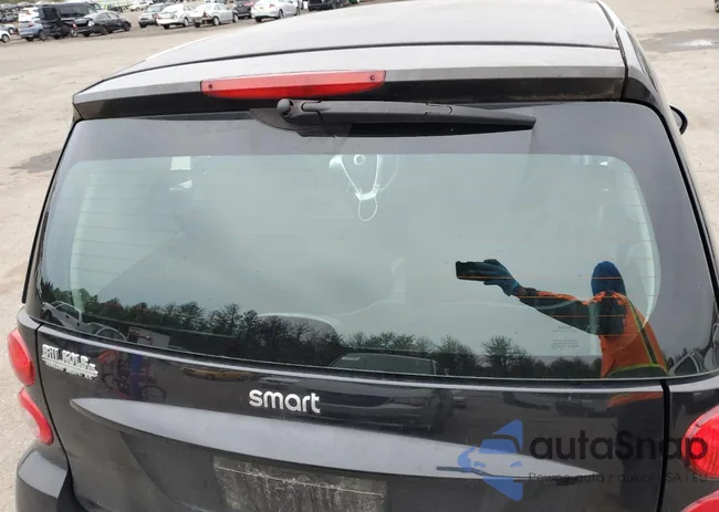 WMEEJ31X78K205574: 48653414