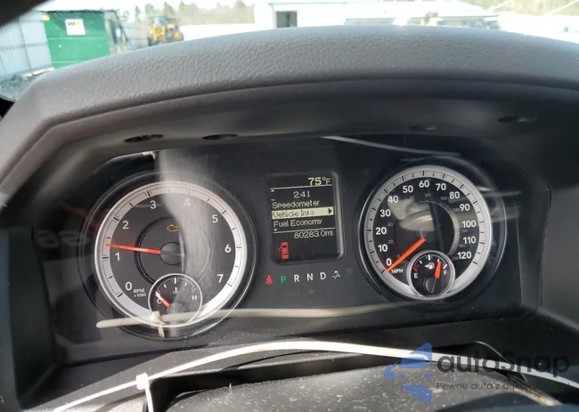 1C6RR7FT5ES282405: 51952804