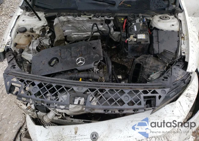 WDD3G4EB5KW015044: 49366934