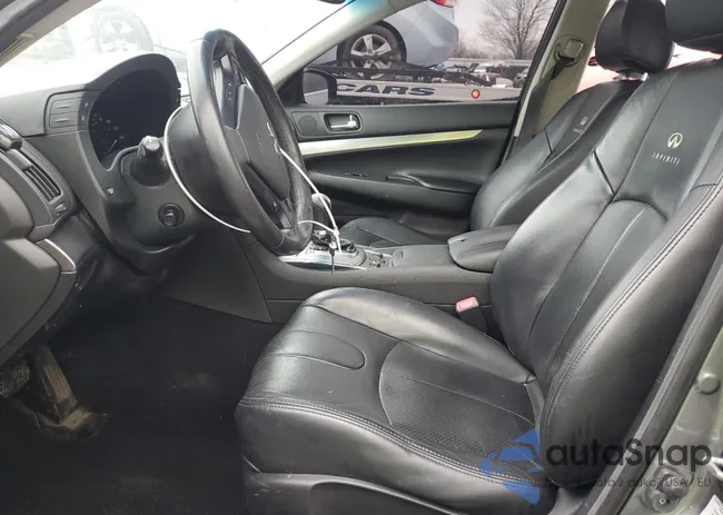 JN1CV6AR2CM976215: 49201014