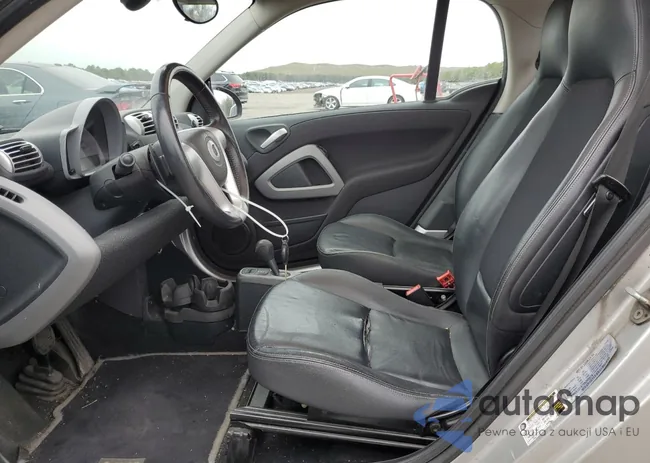 WMEEJ31X78K205574: 48653414