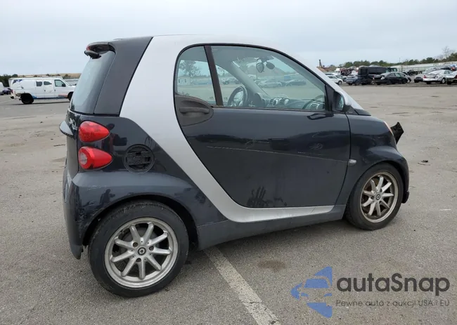 WMEEJ31X78K205574: 48653414