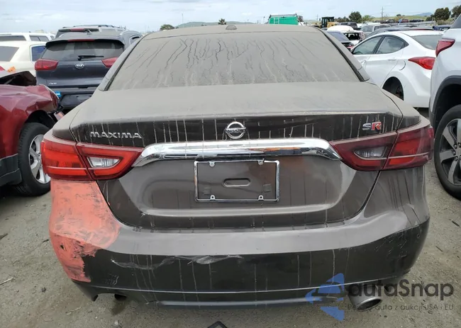 1N4AA6AP2GC439702: 52315754