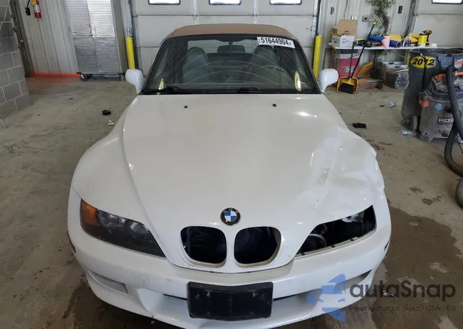 4USCJ3322VLC03466: 51644904