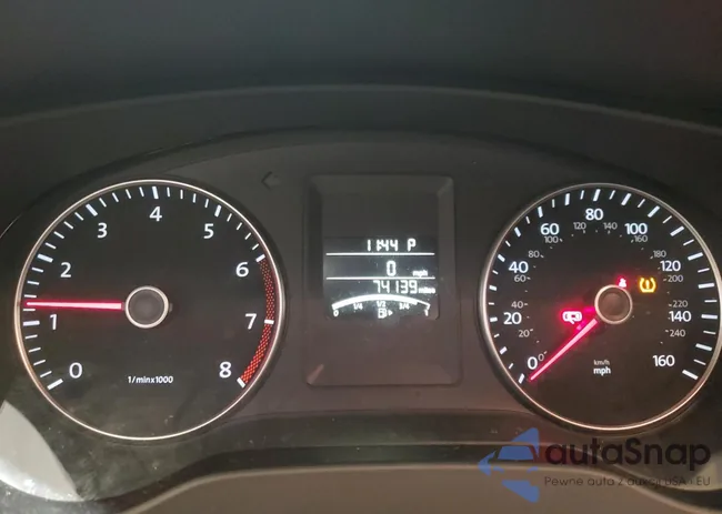 3VWD17AJXEM386121: 51013304