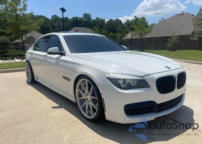 WBAKB8C58ACY64395: 49468204