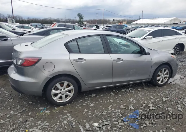 JM1BL1VG0B1371765: 48997644