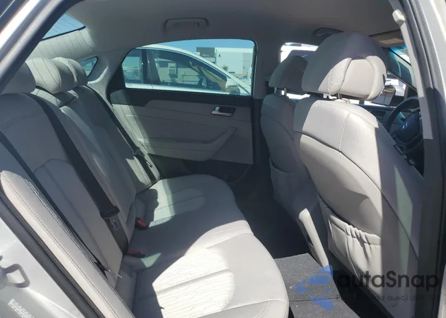 KMHE24L10HA045758: 49826704