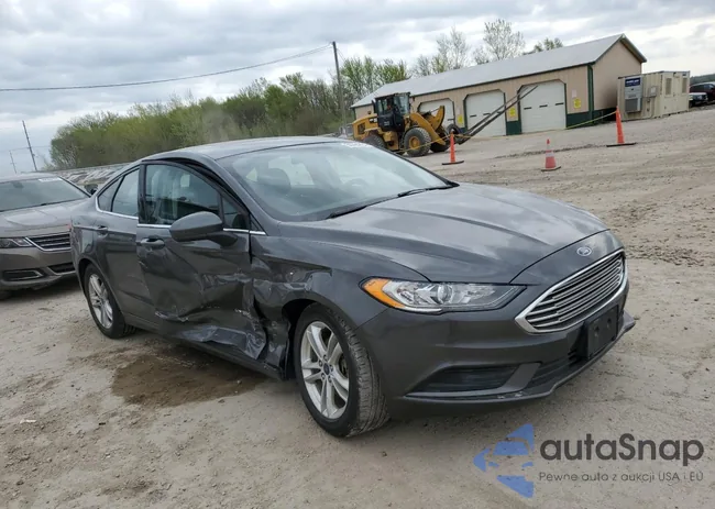 3FA6P0LU2JR157797: 50784804