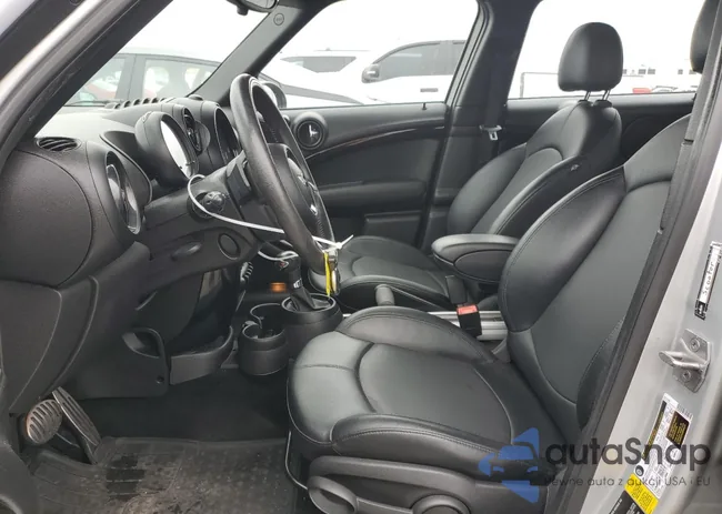 WMWZC3C58FWT05417: 50138204