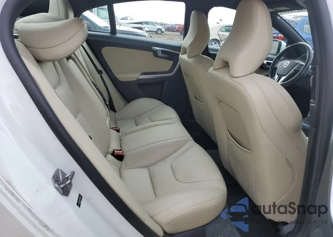 YV149MFK8F1353395: 48946564