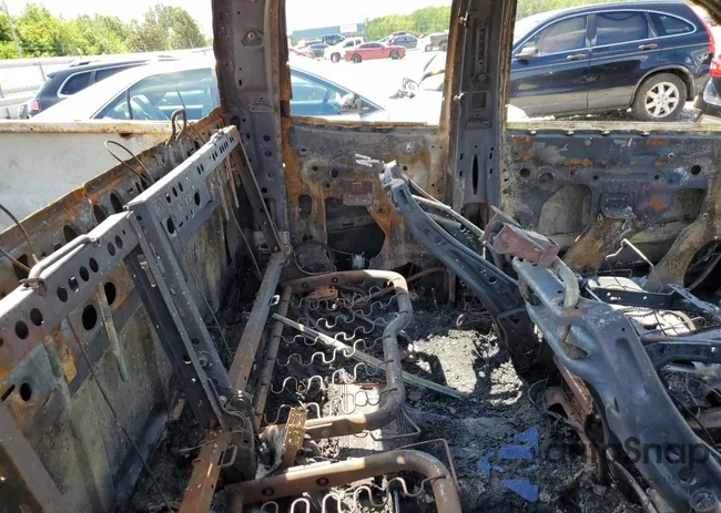 1GTV2VEC2EZ318687: 52917504