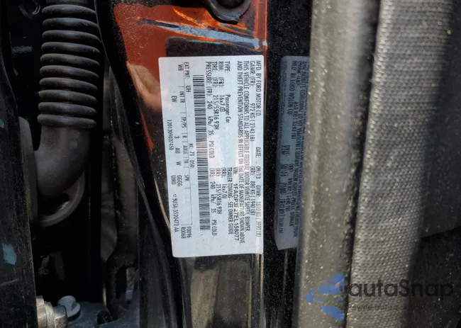 1FADP3F27EL158077: 53796413