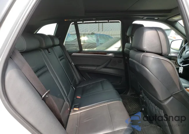 5UXZV8C58D0C14983: 52274653