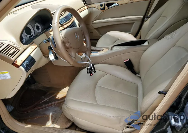 WDBUF56X09B376506: 52862603