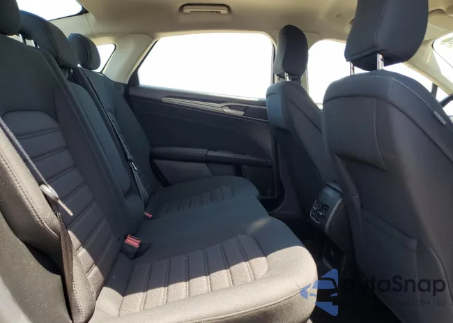 3FA6P0LU4LR113464: 56327984