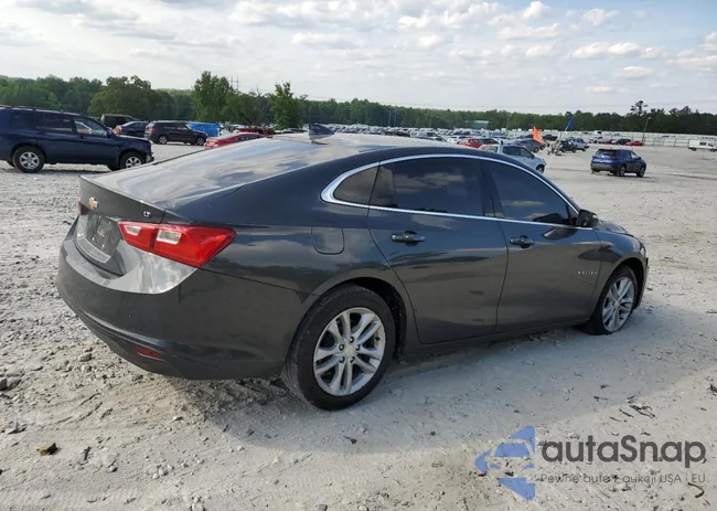 1G1ZD5ST6JF257705: 56000984