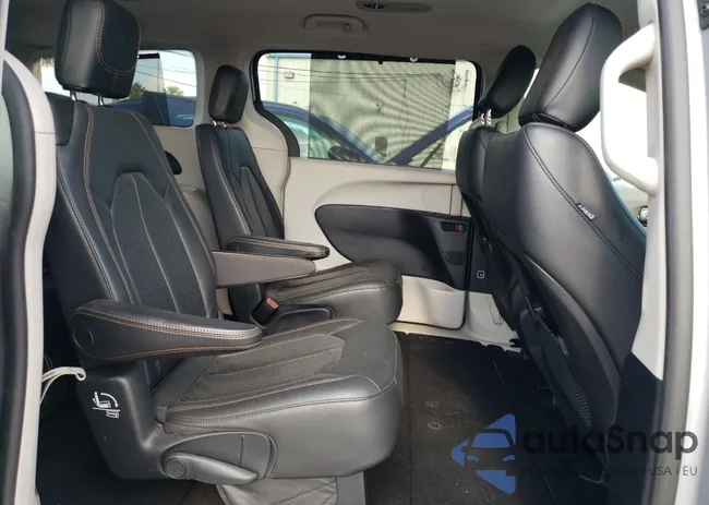 2C4RC1BG8KR561280: 56847624