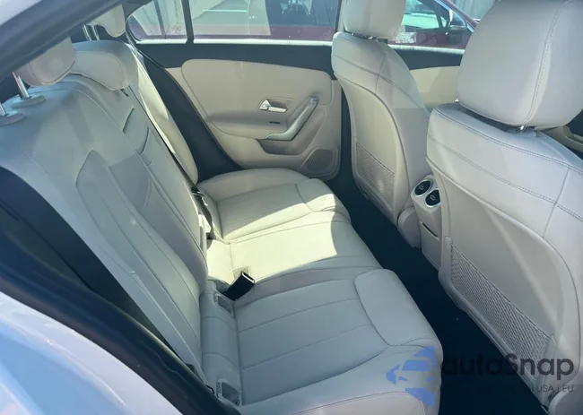 WDD3G4EB8LW036388: 53558794