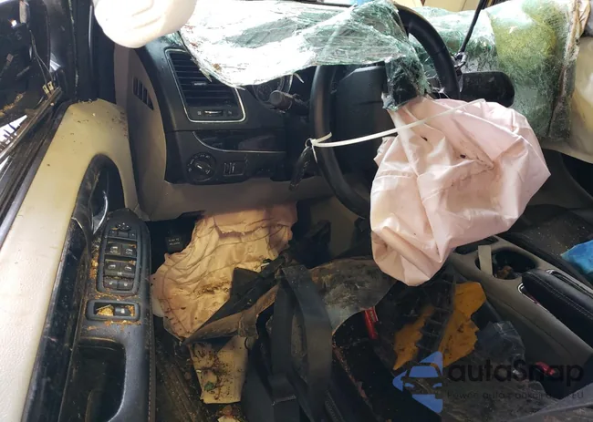 2C4RDGCG6KR611415: 56414644