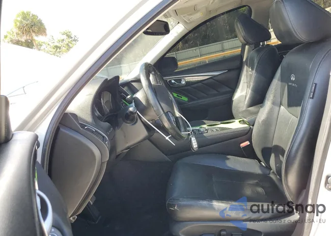 JN1BV7ARXEM694019: 57131924