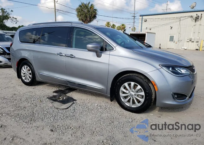 2C4RC1BG8KR561280: 56847624