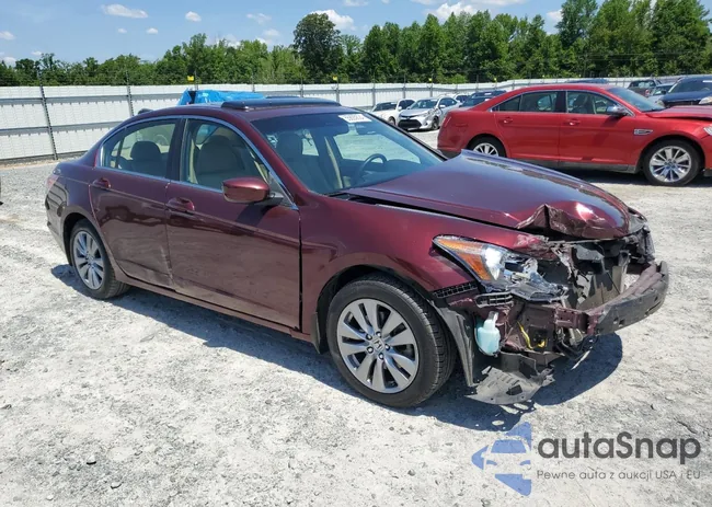 1HGCP2F82BA127591: 55805624