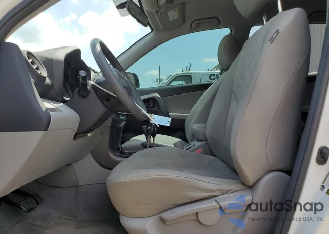 2T3ZF4DV7AW048028: 53786704