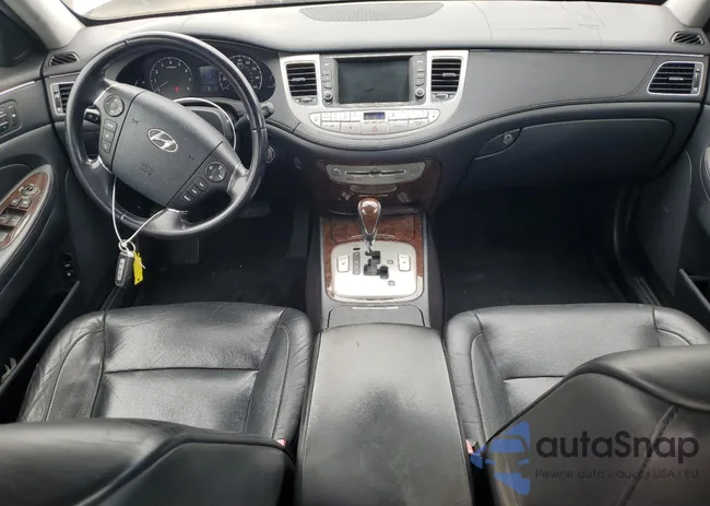 KMHGC4DE6AU083653: 55405364