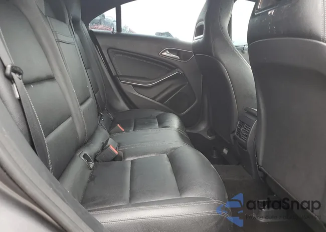 WDDSJ4EB6GN333734: 55169214