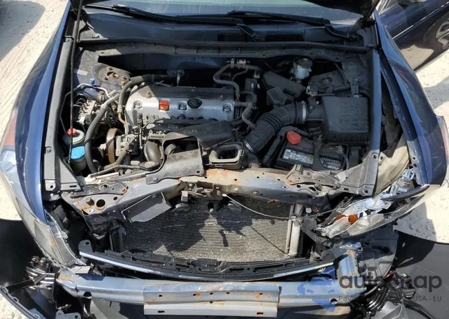 1HGCP2F4XAA152721: 55626314