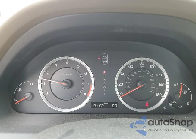 1HGCP26719A140611: 54120224