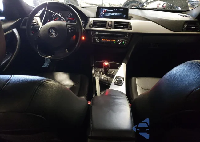 WBS3C9C5XFP803214: 54705524