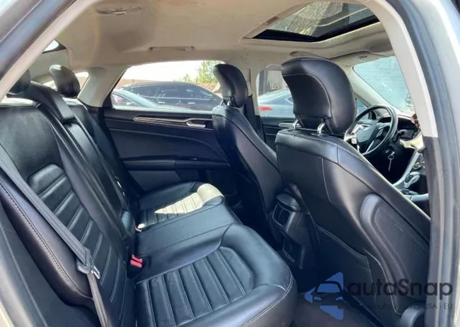 3FA6P0HD8ER195775: 54290344