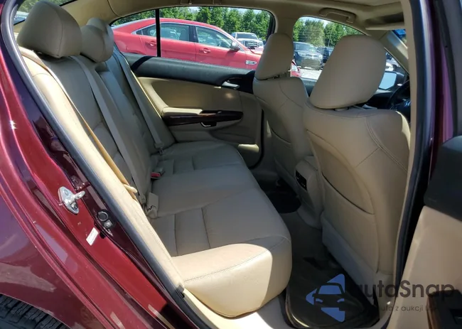 1HGCP2F82BA127591: 55805624