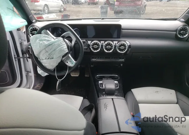 W1K3G4FB2LJ210399: 57584323