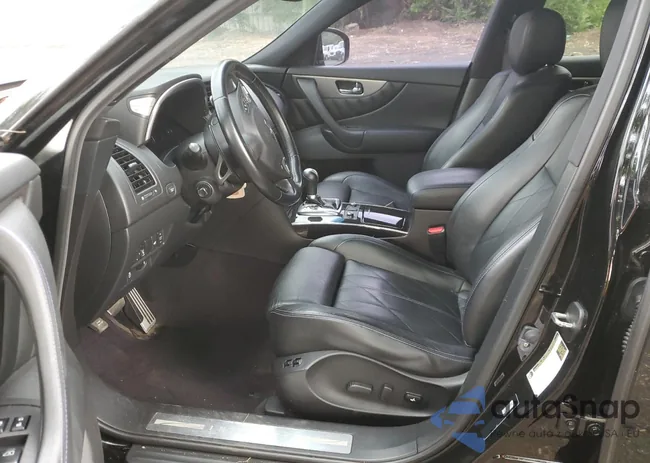 JN8CS1MW9FM481982: 54780063