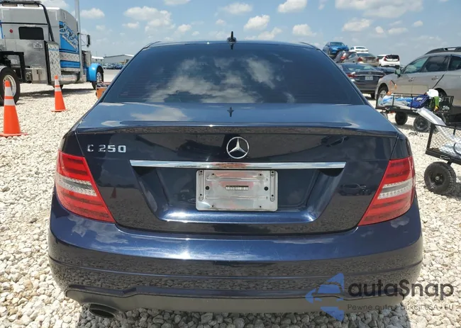 WDDGF4HB3DR296505: 56559694