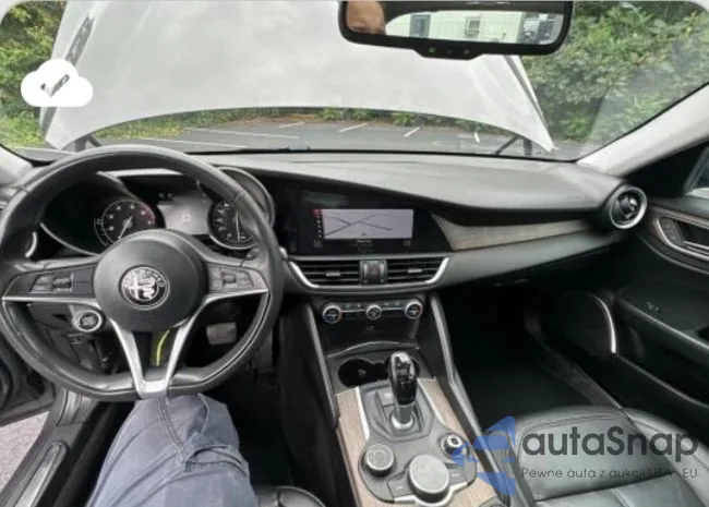 ZARFAEEN9H7544398: 61392504