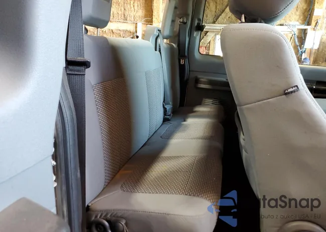 1FT8X3DT2FEC09093: 58748804