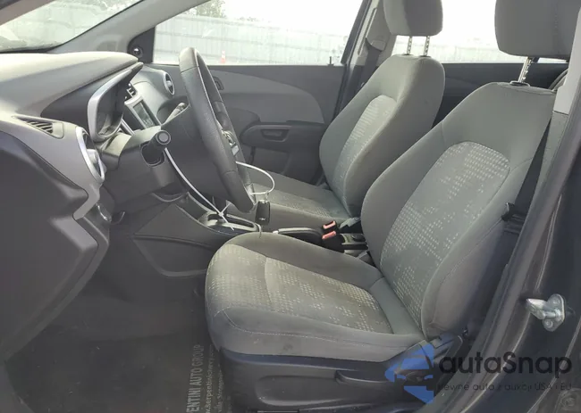 1G1JB5SH9J4108361: 58618974