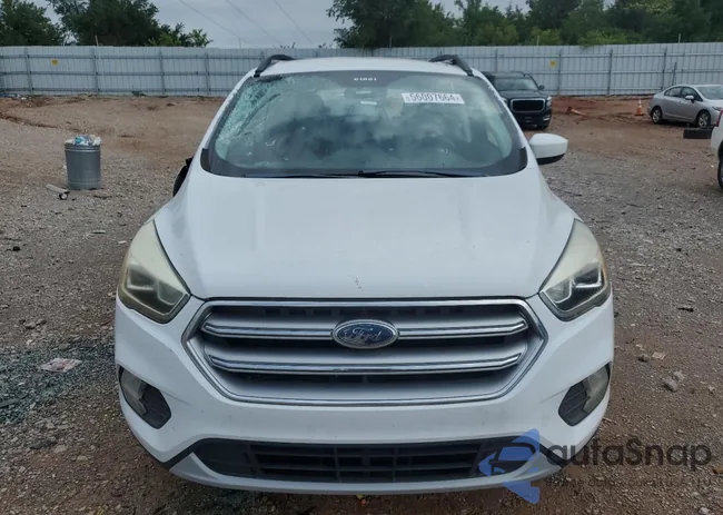 1FMCU0GD2HUC52018: 56007664