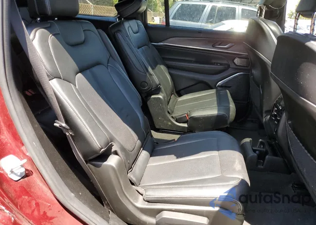 1C4RJKDG9N8532203: 60804323