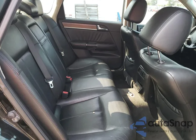 JN1CY0AR5AM961614: 60484383