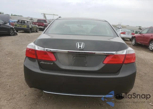 1HGCR2F35EA098946: 60936353