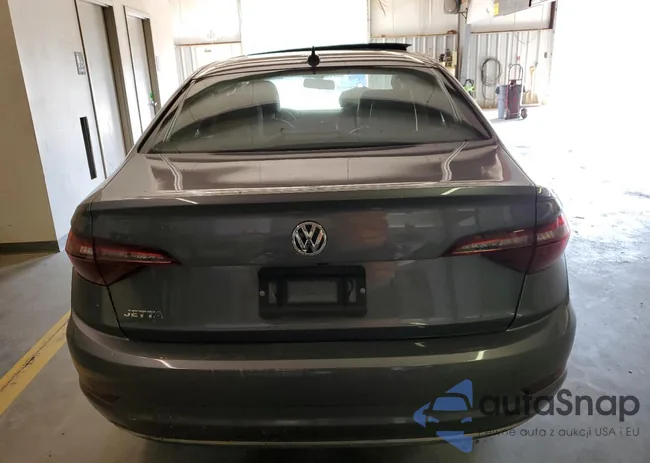 3VWC57BU5MM037326: 61707563