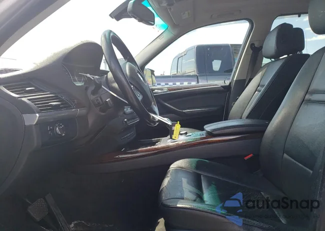 5UXFE83598L163563: 57236033