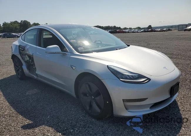 5YJ3E1EB2JF104555: 60888443